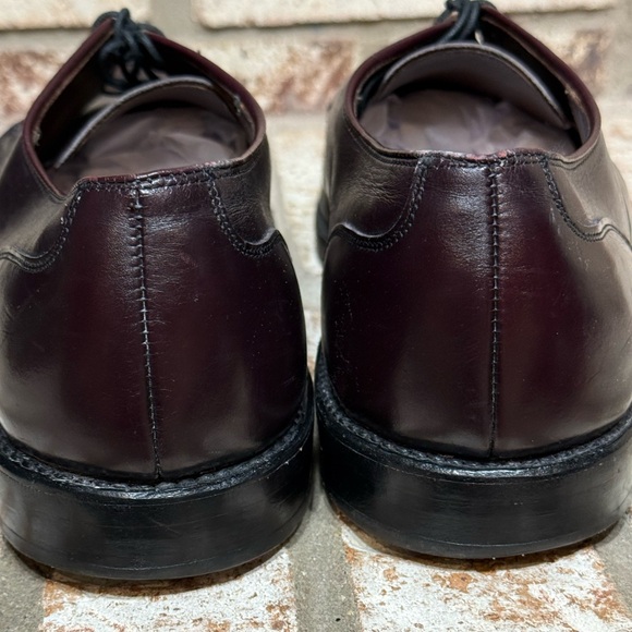Allen Edmonds Brandywood Men's Oxford Shoes Dark Brown with Oxblood Lace up - Picture 7 of 8